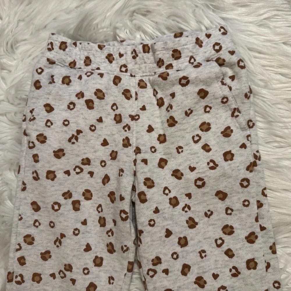 Carter’s Child of Mine Leopard Ruffle 2 Piece Set Girls‎ 2T
